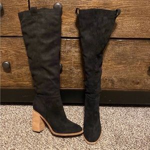 Women’s over the knee boots